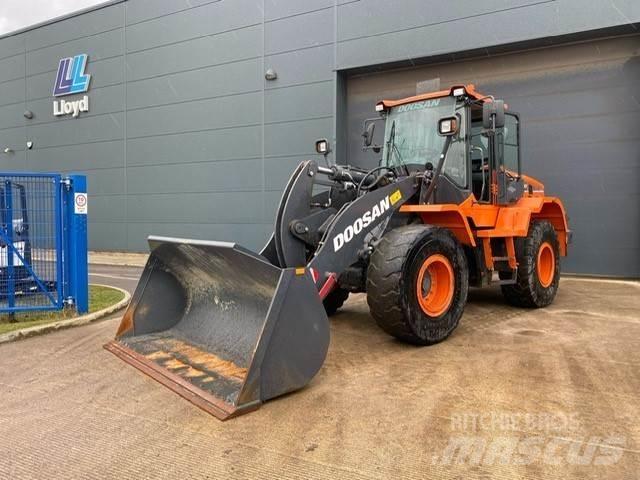 Develon DL250-5 Pás carregadoras de rodas