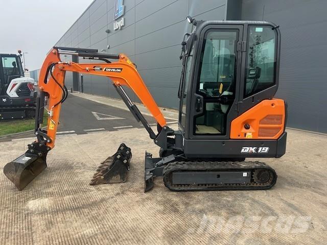 Develon DX19-7 Escavadoras de rastos