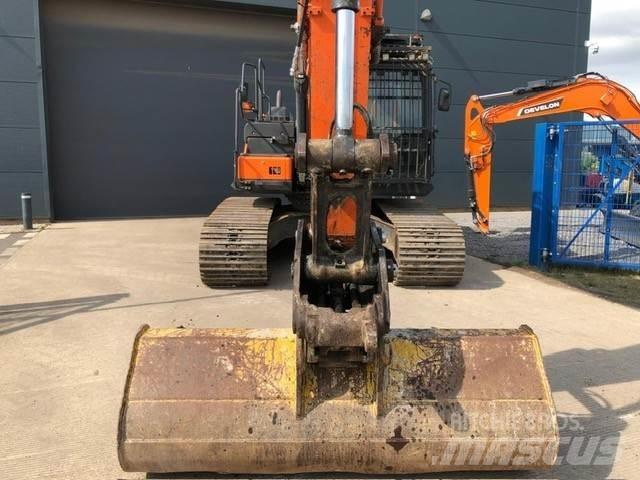 Develon Dx225lc-5 Escavadoras de rastos