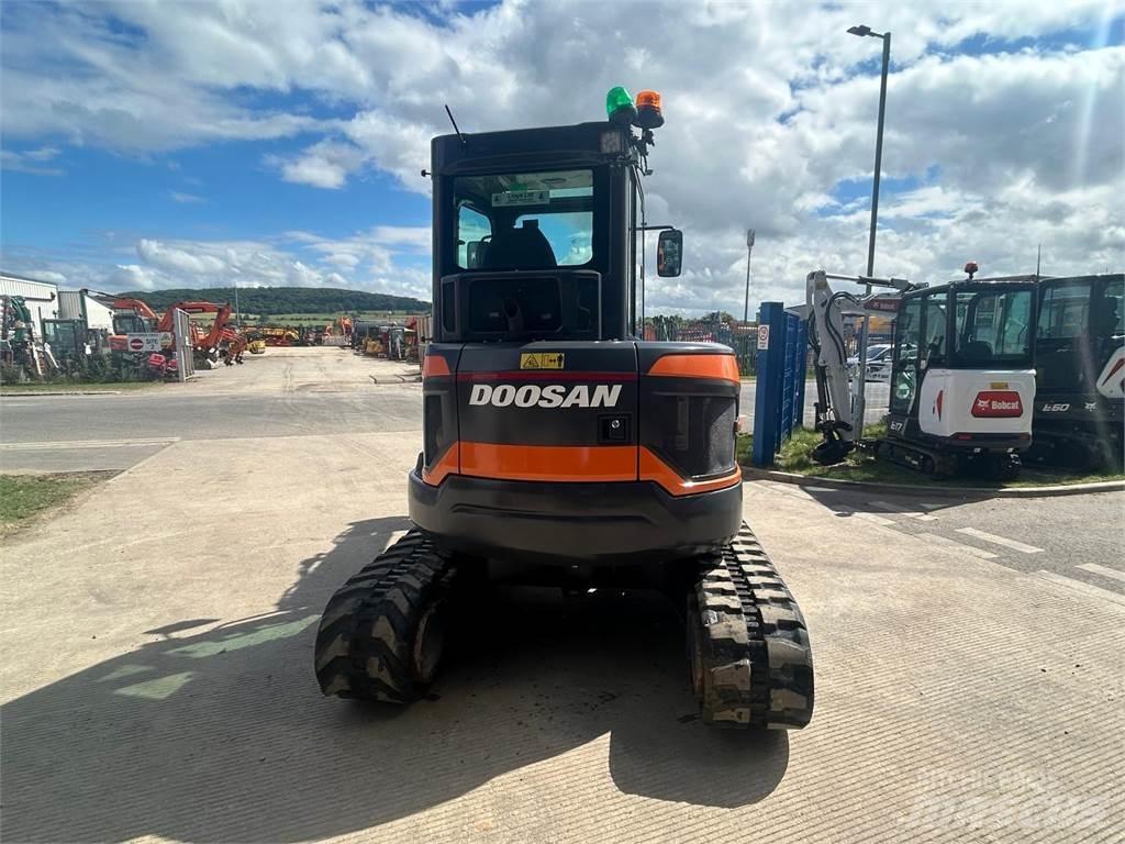 Doosan DX50z Escavadoras de rastos