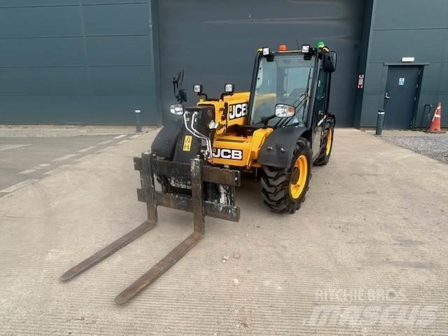 JCB 525-60 Agri-Plus Manipuladores telescópicos