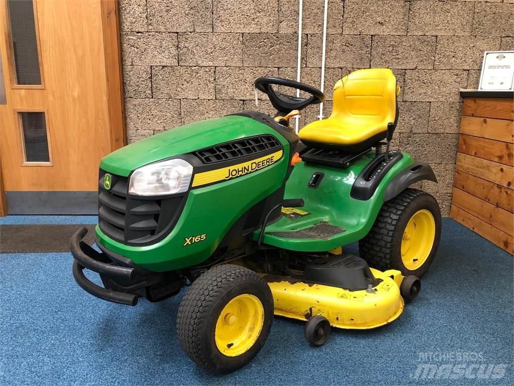 John Deere X 165 Espaços verdes - Outros
