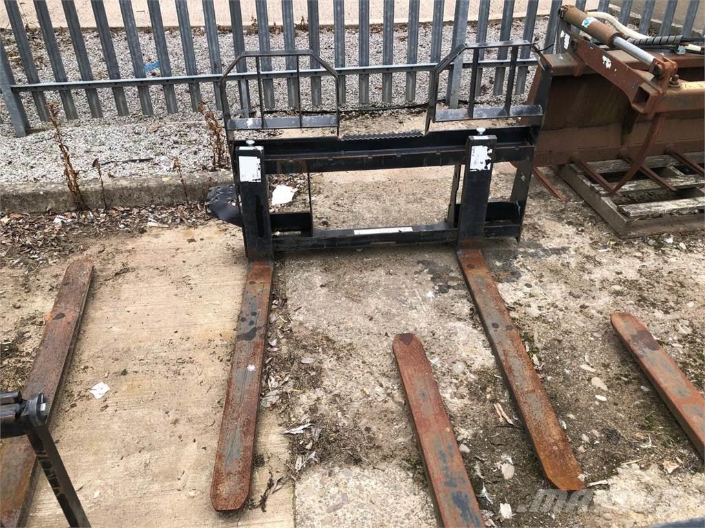  Pallet Forks Carregadoras de direcção deslizante