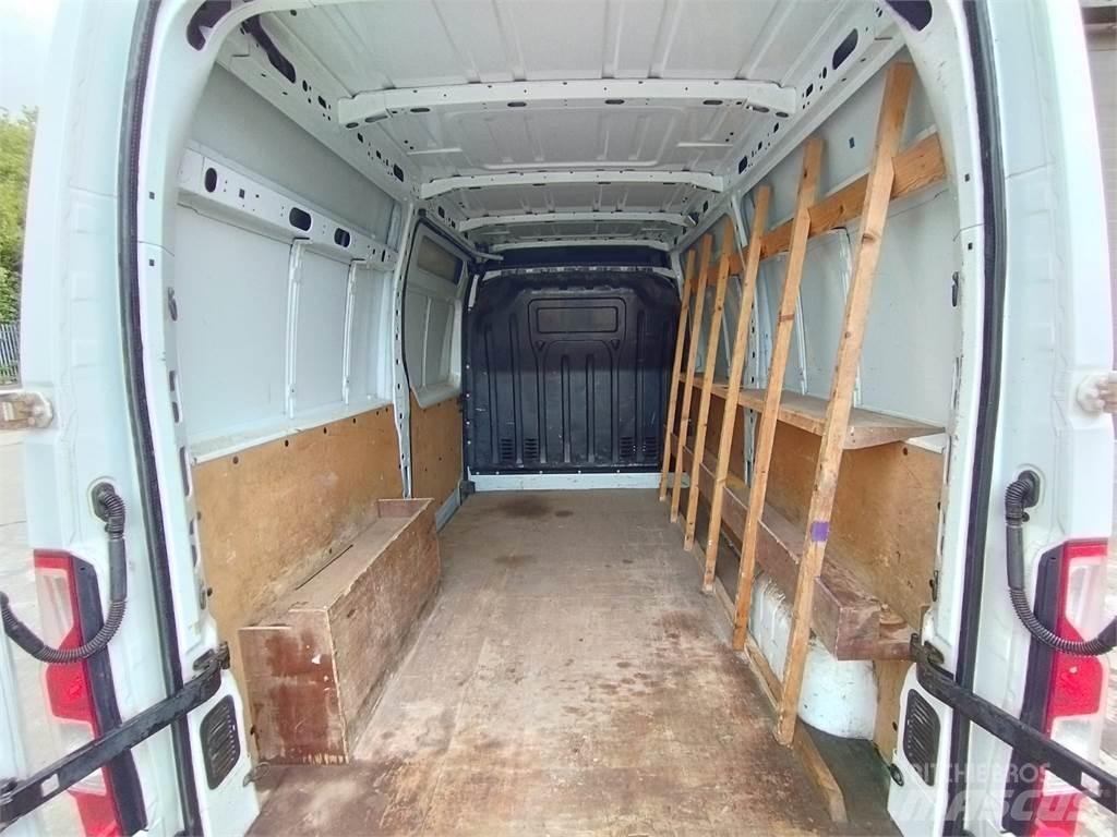 Vauxhall Movano Pick up de caixa aberta