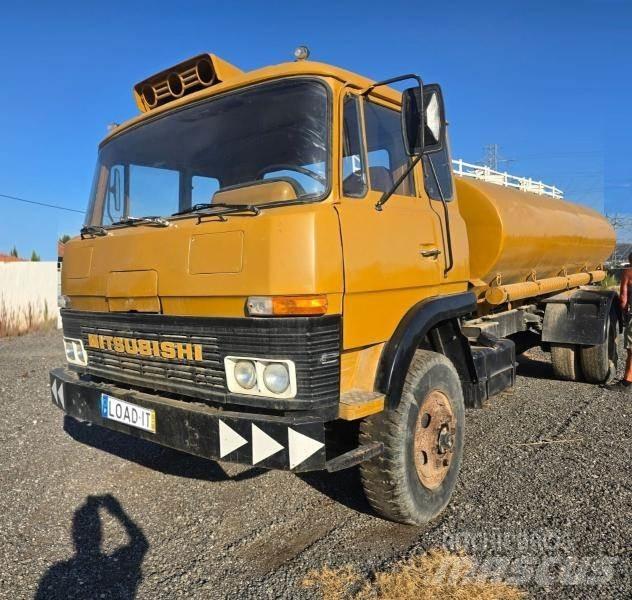 Mitsubishi Fuso Camiões-cisterna