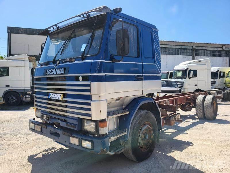 Scania 112H Camiões de chassis e cabine