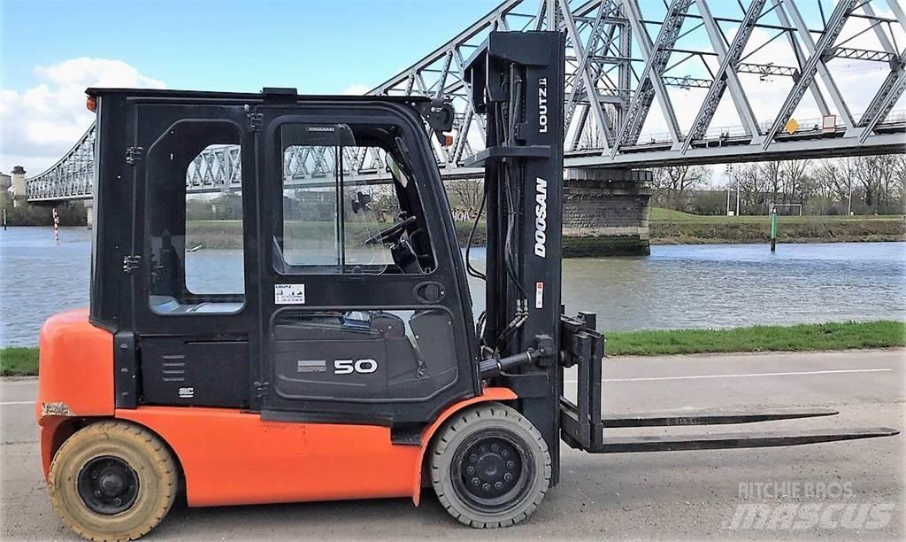 Doosan B50X-5 Empilhadores - Outros