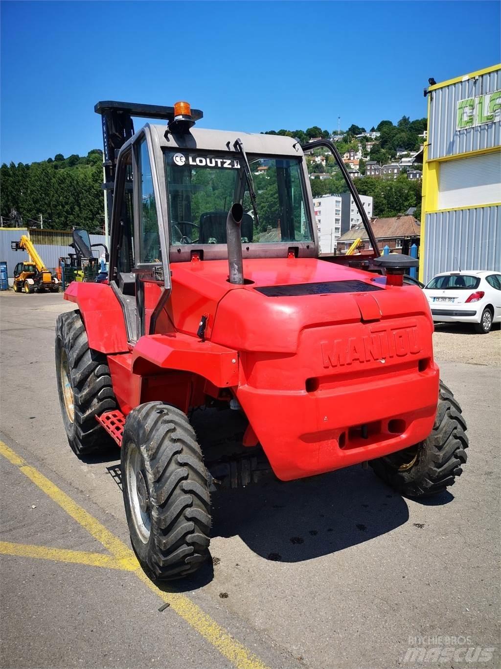 Manitou M26-4 Empilhadores todo-terreno