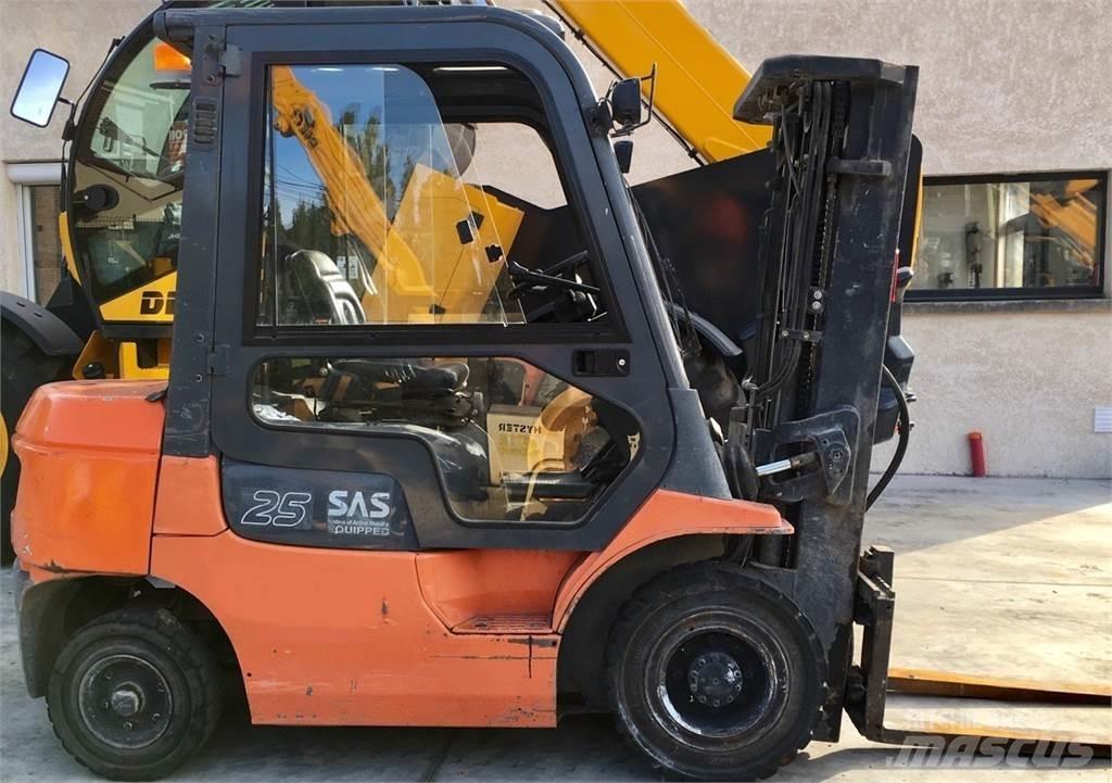 Toyota 7FD25 Empilhadores - Outros