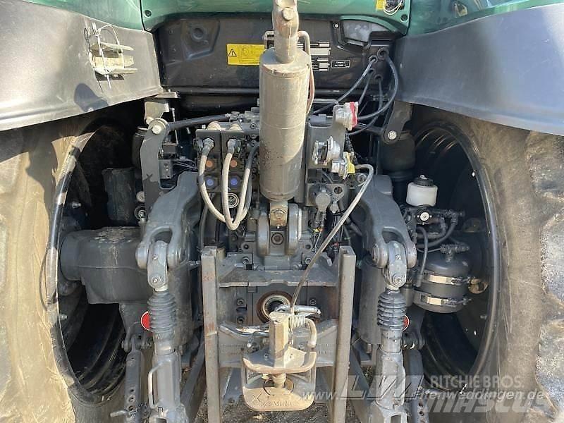 Valtra T174 Tratores Agrícolas usados