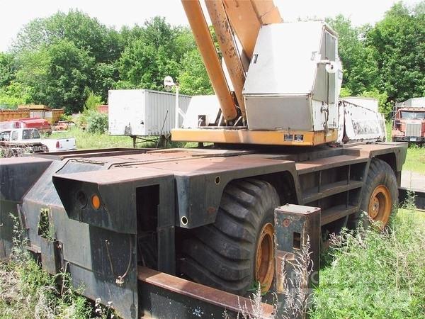 Drott 2500 Gruas Todo terreno