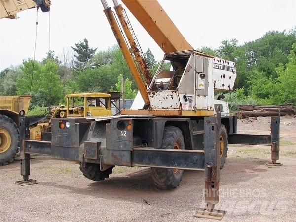 Drott 2500 Gruas Todo terreno