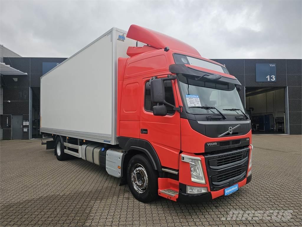 Volvo FM340 Camiões de caixa fechada