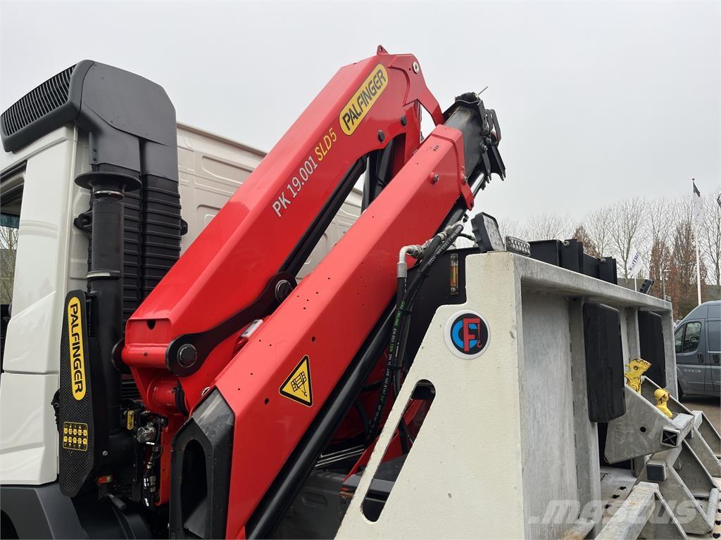 Volvo FM500 Camiões de Transporte Auto