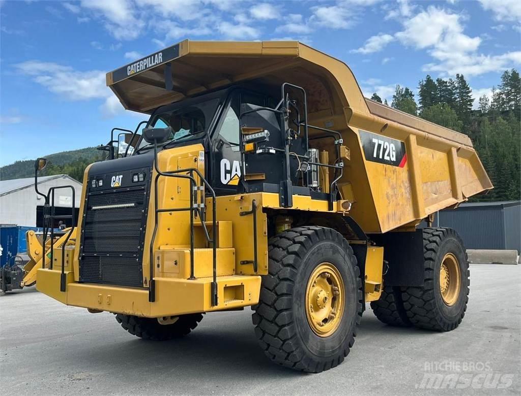 CAT 772G Camiőes dumper basculantes rígidos