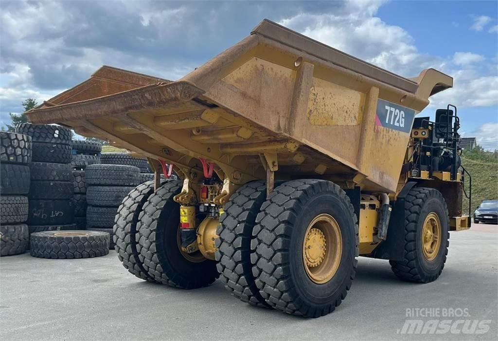 CAT 772G Camiőes dumper basculantes rígidos