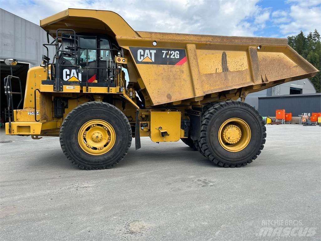 CAT 772G Camiőes dumper basculantes rígidos