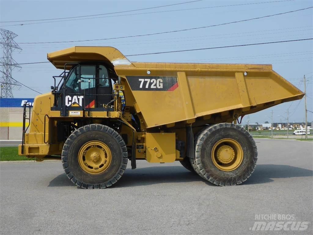 CAT 772G Camiőes dumper basculantes rígidos