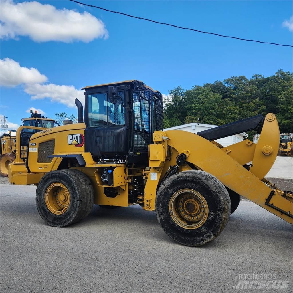 CAT 938M Pás carregadoras de rodas
