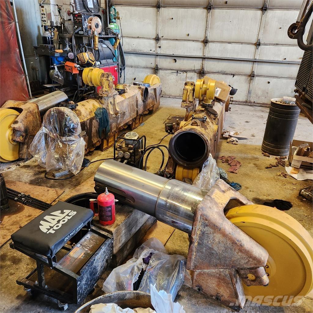 CAT D6T LGP WH Dozers - Tratores rastos