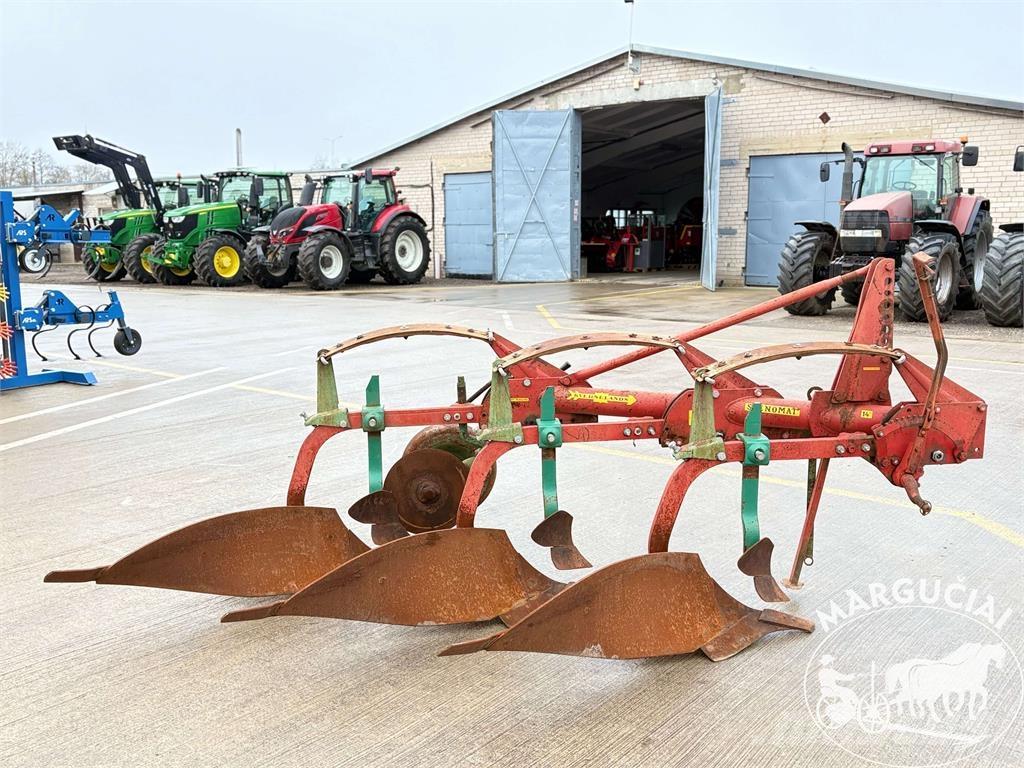 Kverneland 3 korpusų Agricultura - Outros
