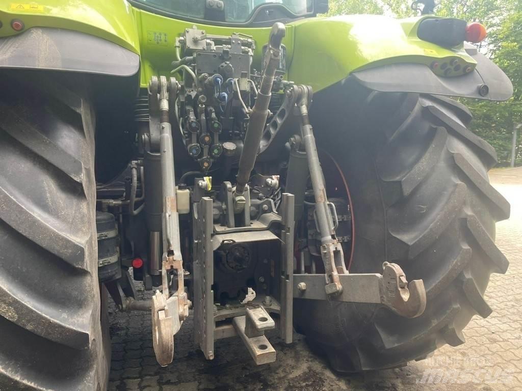 CLAAS AXION 830 Tratores Agrícolas usados