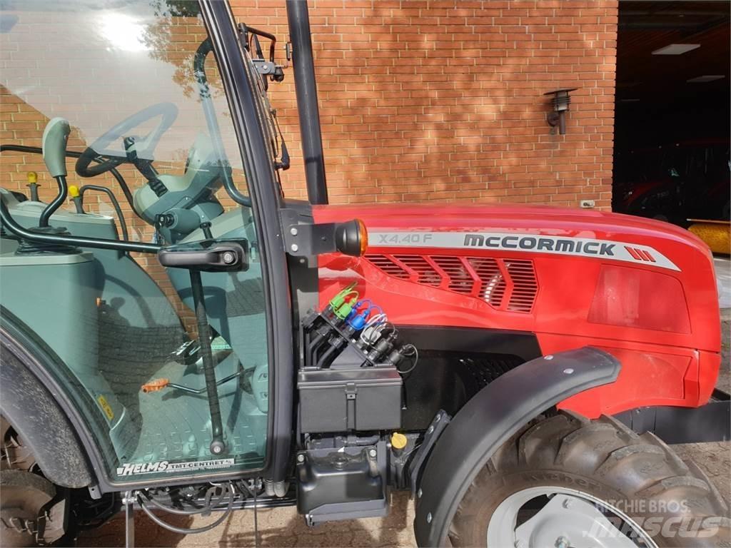 McCormick X4.40-F Tratores Agrícolas usados
