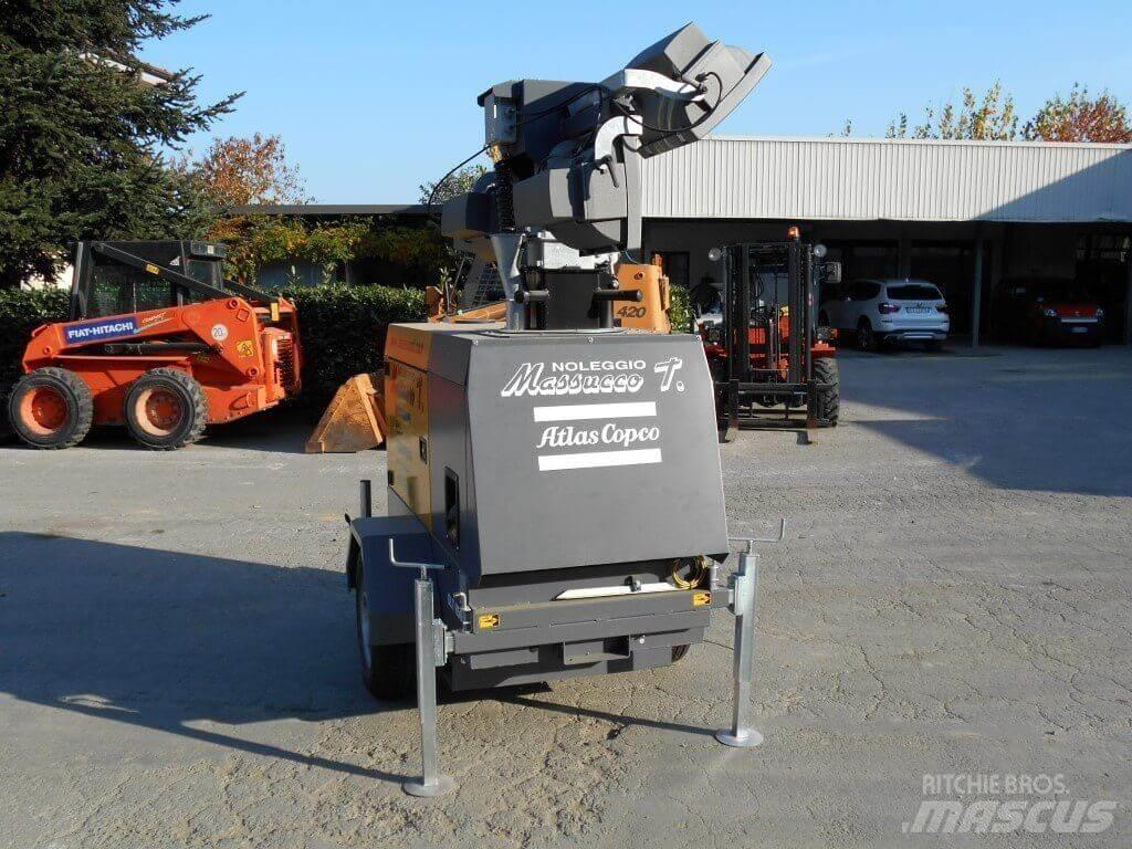 Atlas Copco QLT H 50 Torres de luz