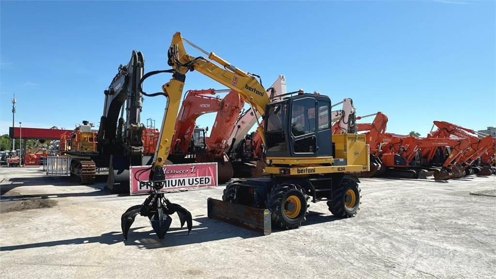 Bertani S3A 4X4 Escavadoras de rodas