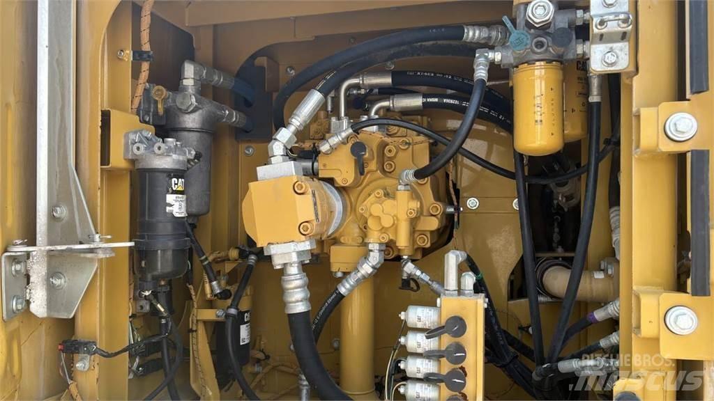 CAT 323 FLN Escavadoras de rastos