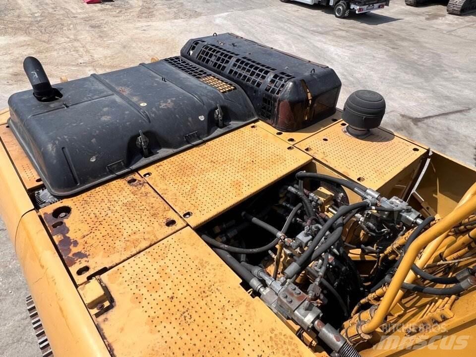 CAT 330D UHD Escavadoras de rastos