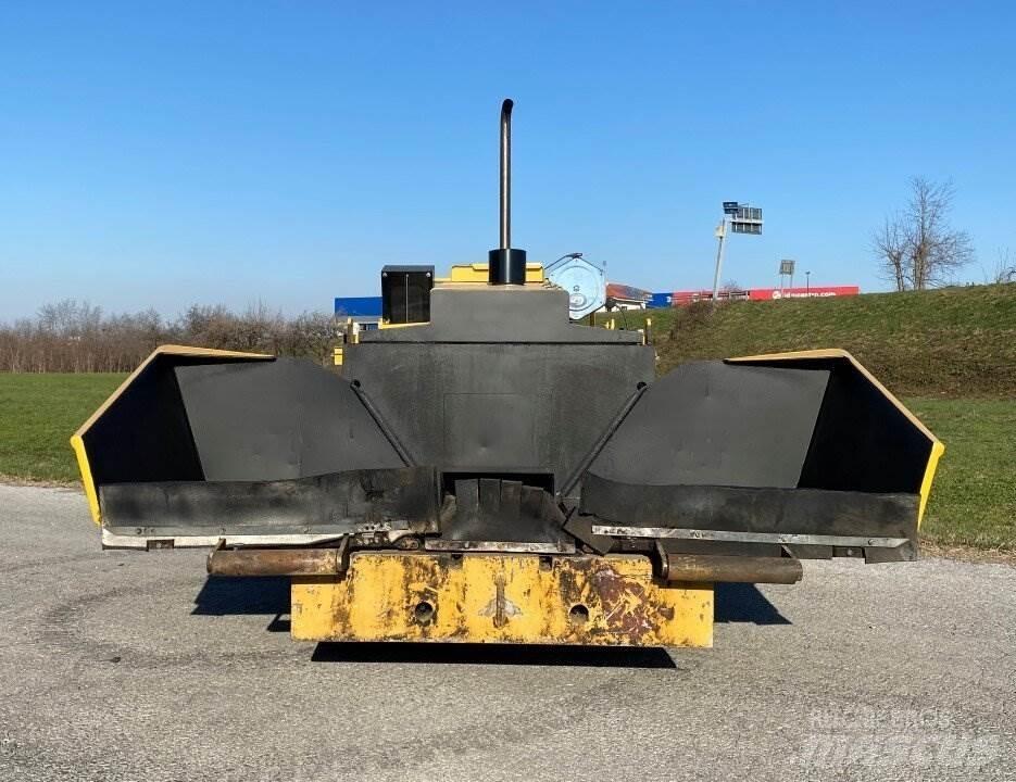 CAT BB621E Pavimentadoras de asfalto