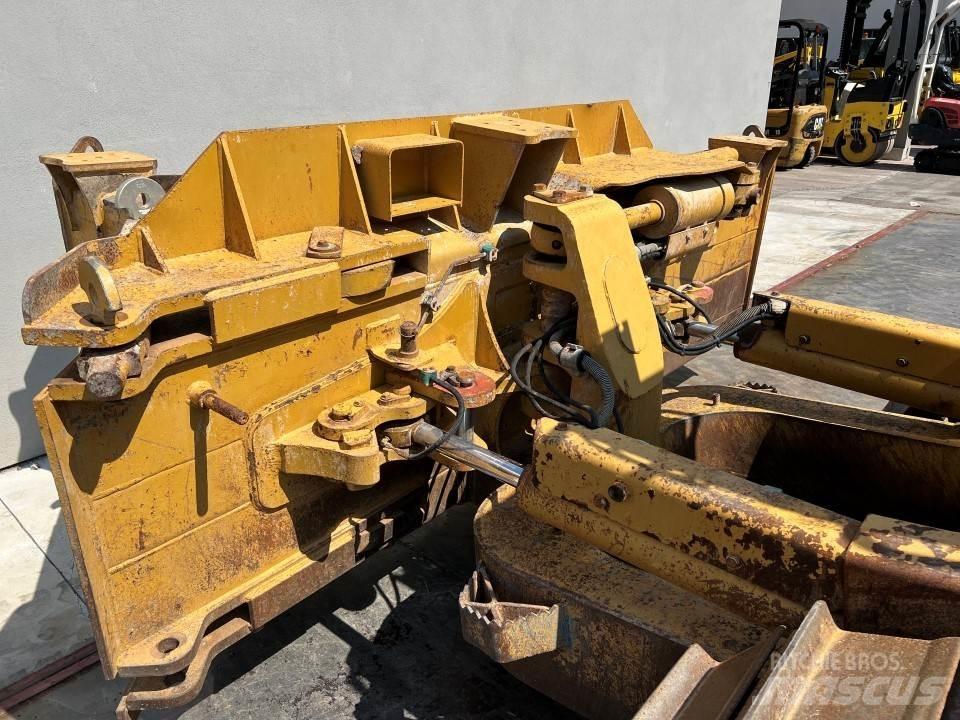 CAT D6N LGP Dozers - Tratores rastos