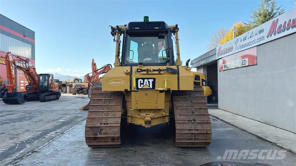 CAT D6N LGP Dozers - Tratores rastos