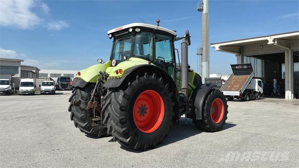 CLAAS AXION 810 4X4 Lâminas de neve e arados