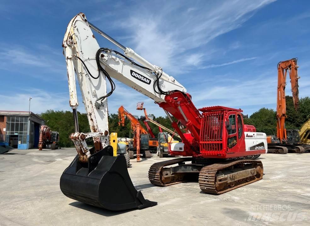 Doosan DX340 LC Escavadoras de rastos
