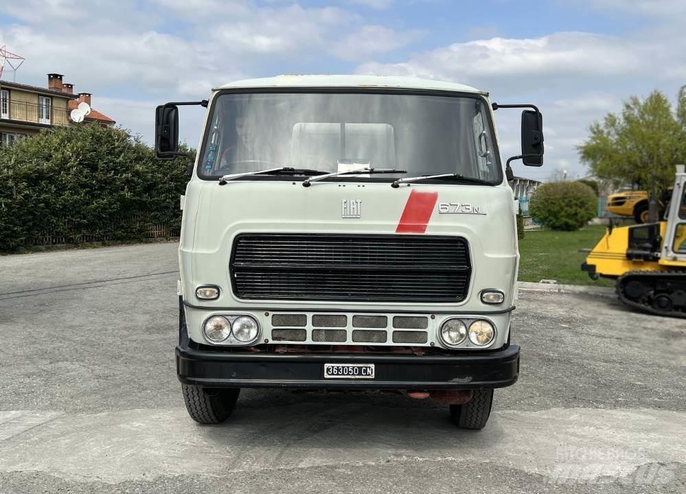 Fiat 673N 4X2 Outros Camiões