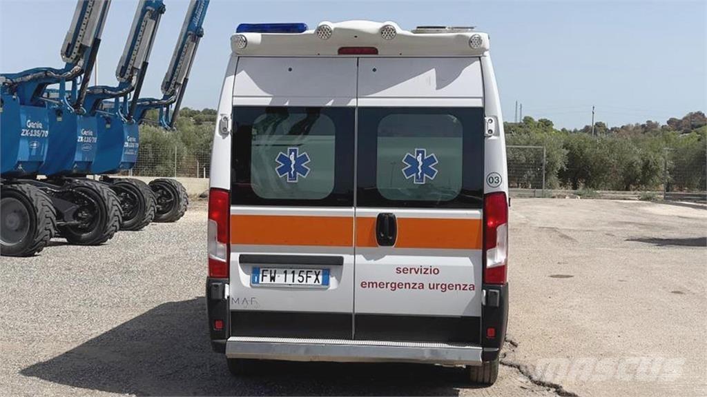 Fiat DUCATO AMBULANZA Outros Camiões