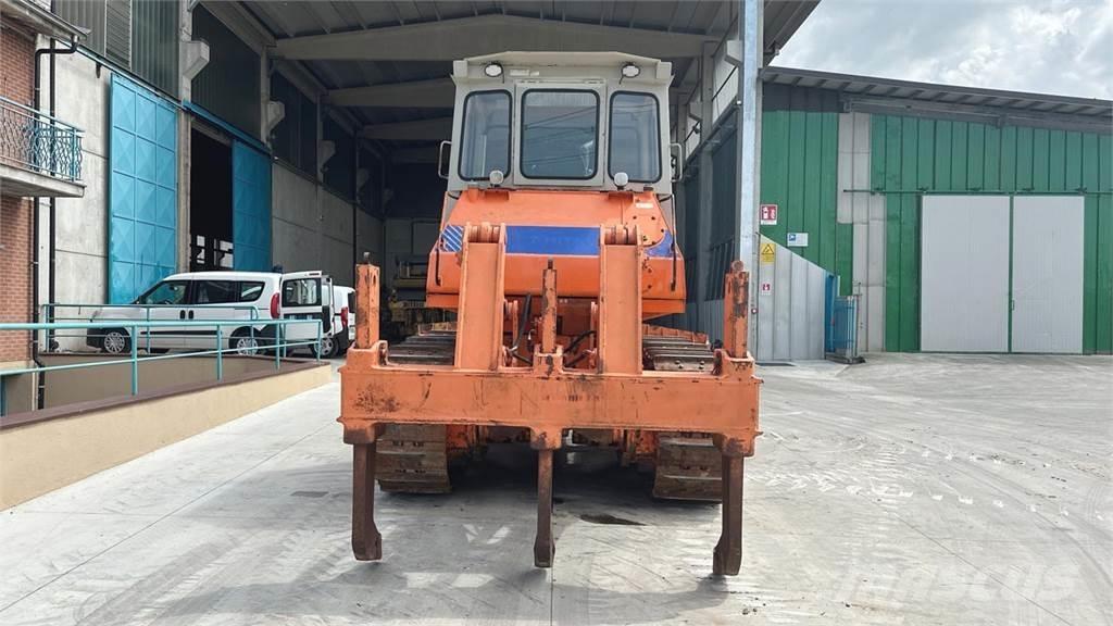 Fiat-Hitachi FD20 Dozers - Tratores rastos