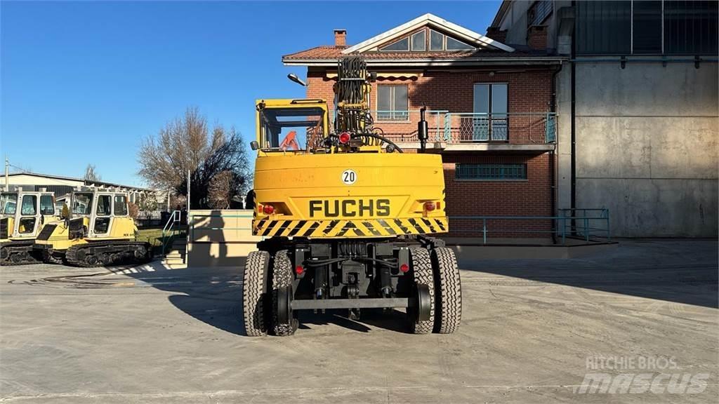 Fuchs MHB 230 ZW 4x4 Escavadoras de rodas