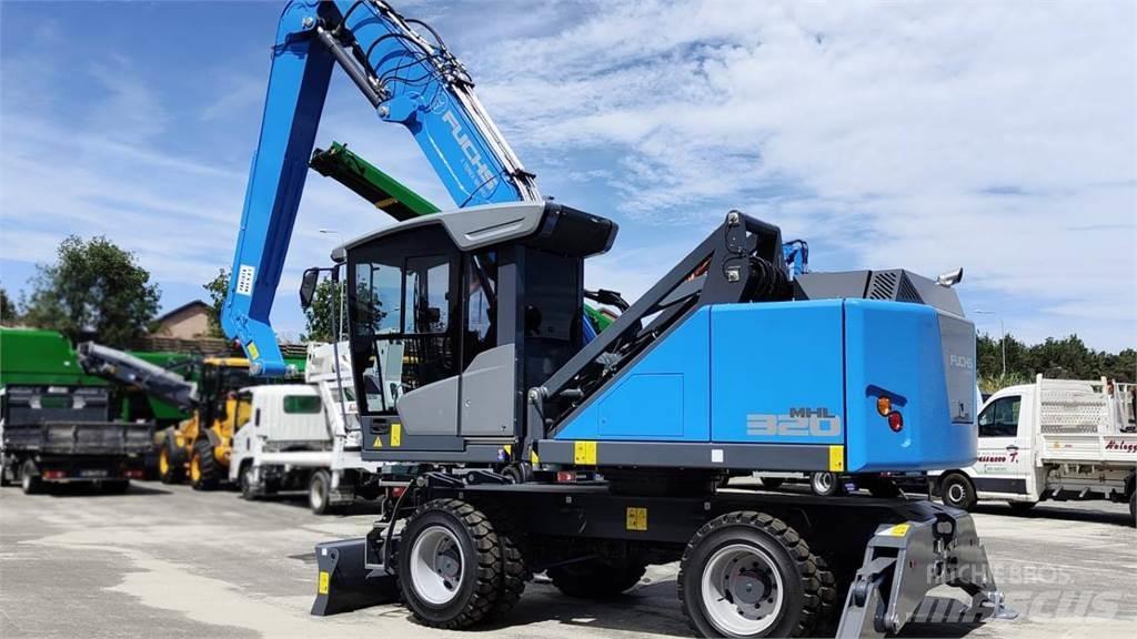 Fuchs MHL 320 Escavadoras de rodas