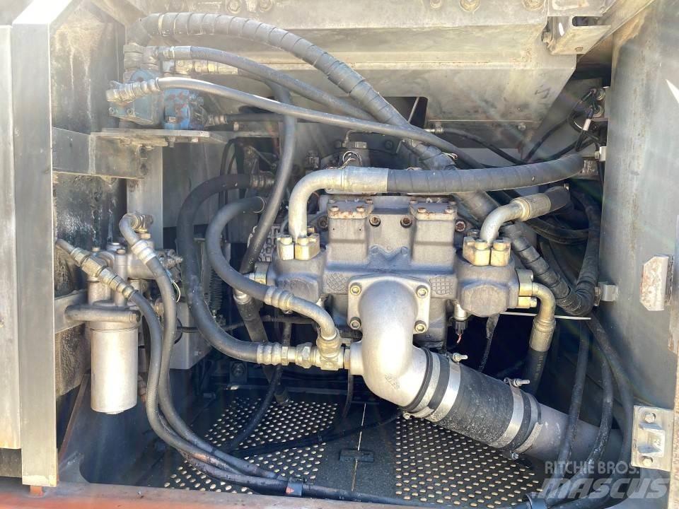 Hitachi EX230LCK Escavadoras de rastos
