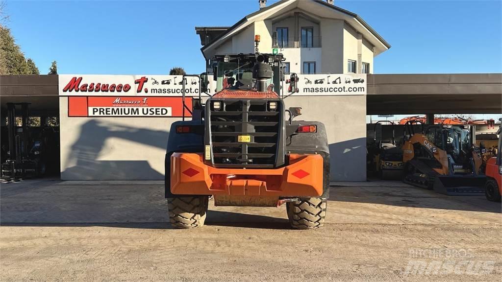 Hitachi ZW220-6 Pás carregadoras de rodas
