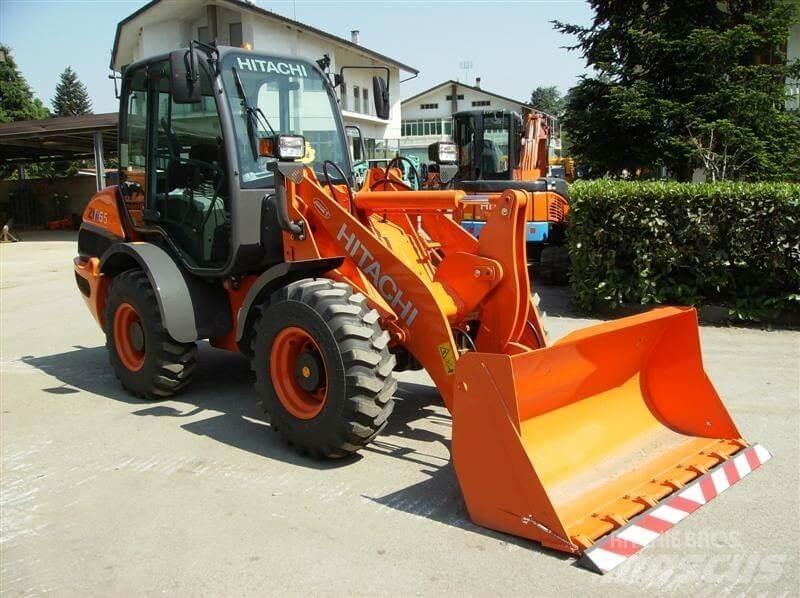 Hitachi ZW65 Pás carregadoras de rodas
