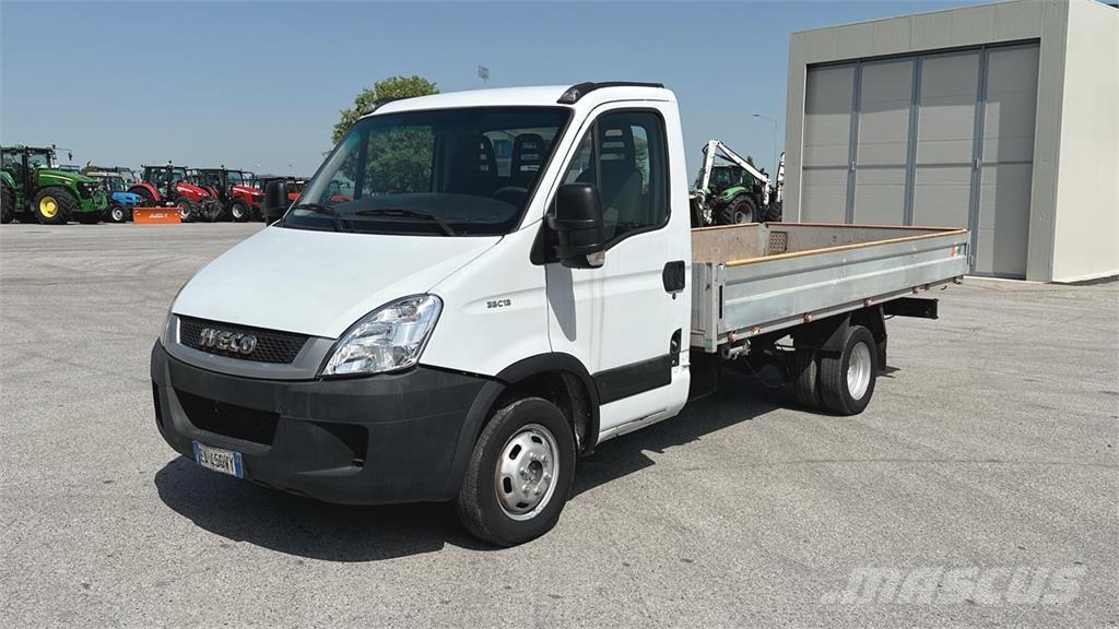 Iveco DAILY 35C13 4x2 Outros Camiões
