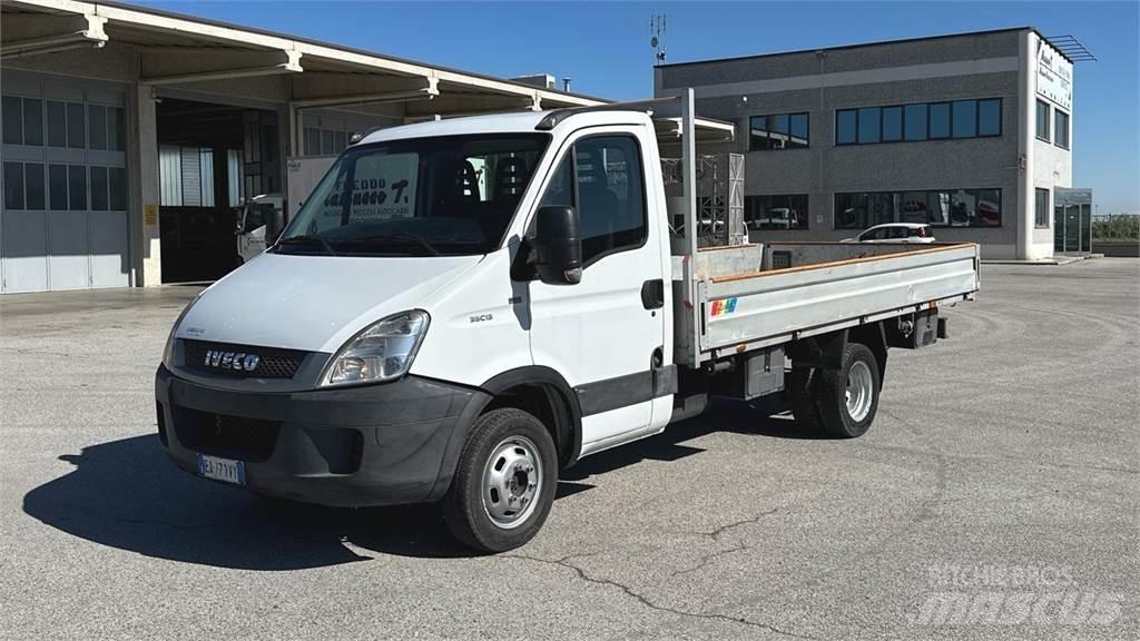 Iveco DAILY 35C13 4X2 Outros Camiões