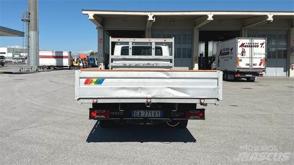 Iveco DAILY 35C13 4X2 Outros Camiões