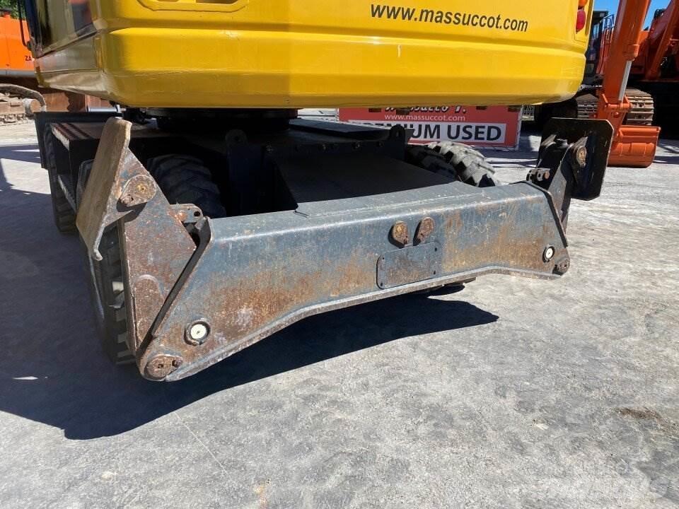 Komatsu PW200 7K Escavadoras de rodas