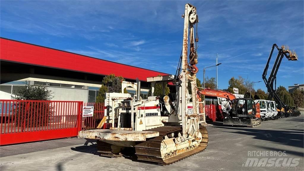 Liebherr RL 22 B Equipamentos para Oleodutos