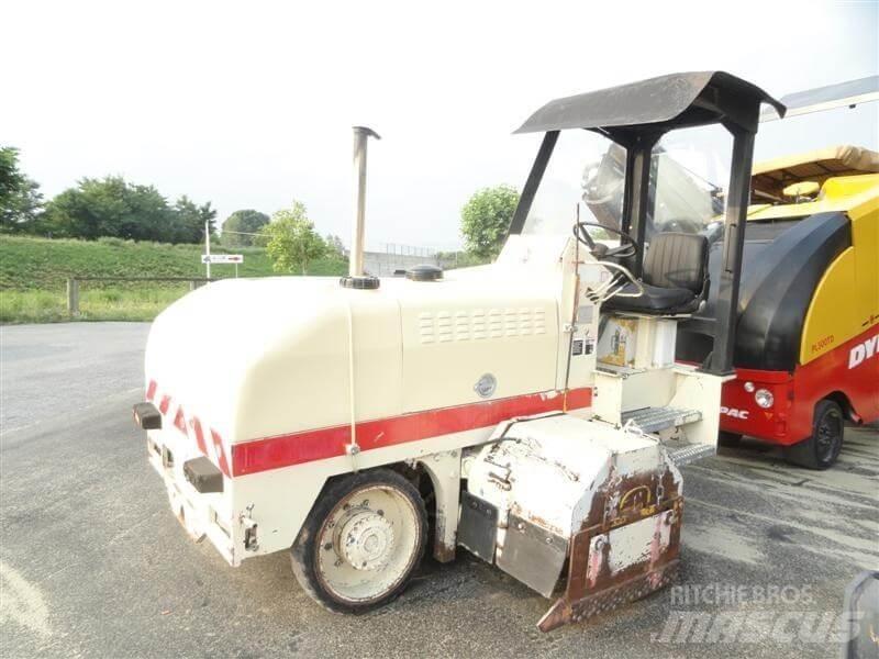 Roadtec RX-10 123 Pavimentadoras de asfalto